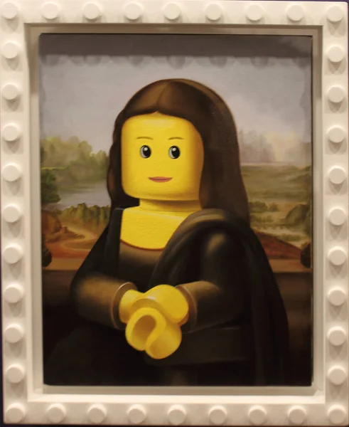 Moldura de lego engraçado com pinturas famosas paródia usando minifigura — Fotografia de Stock