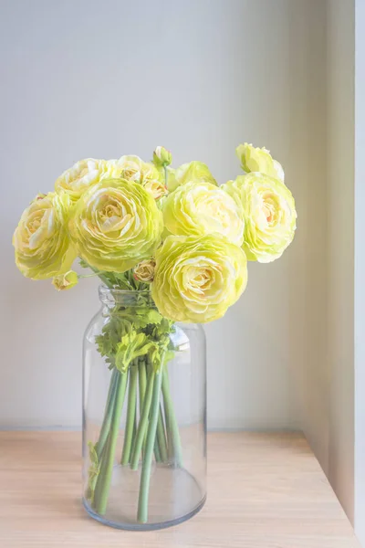 Fiori Artificiali Piegati Dalla Carta Fiore Decorativo Vaso Vetro Sul — Foto Stock