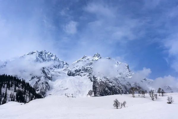 Piękne Góry Śniegu Zakres Sonamarg Jammu Stanu Kaszmir Indie Atrakcji — Zdjęcie stockowe