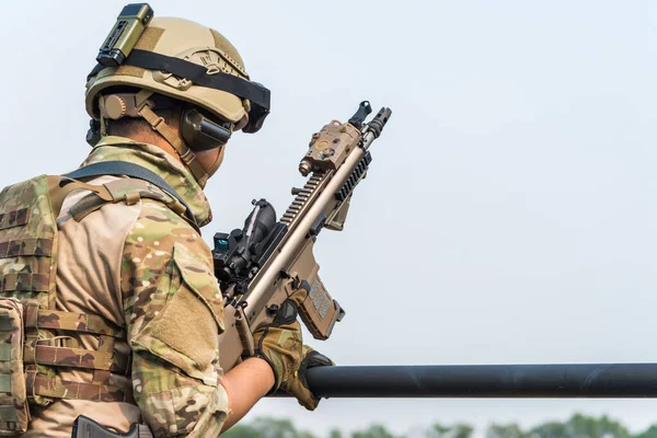Soldado Infantería Élite Unidades Propósito Especial Vigilancia Durante Guerra Combate — Foto de Stock
