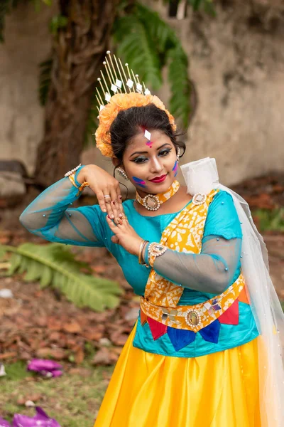 Students Celebrating Holi Basanta Utsav Rabindra Bharati University Campus Kolkata — Stock Photo, Image