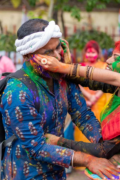 Students Celebrating Holi Basanta Utsav Rabindra Bharati University Campus Kolkata — Stock Photo, Image