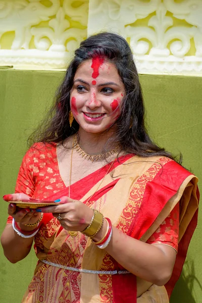 Mulheres Participam Sindur Khela Uma Pandal Puja Último Dia Puja — Fotografia de Stock