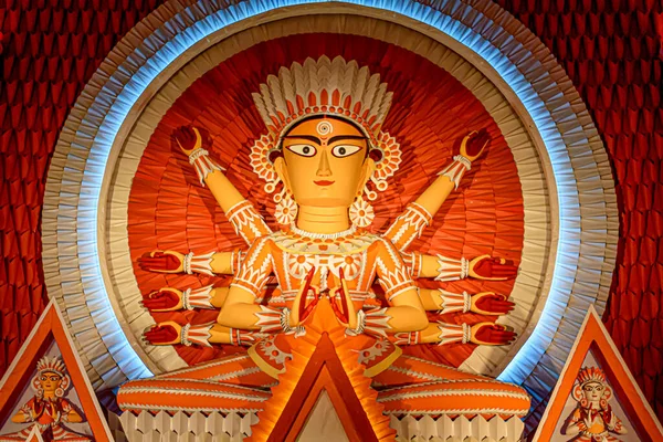 Bohyně Durga Idol Zdobené Durga Puja Pandal Střílel Barevné Světlo — Stock fotografie