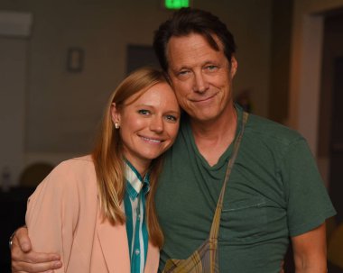 Matthew Ashford ve Marci Miller Studio City, Ca 'da düzenlenen Days of Our Lives hayran etkinliğine katıldılar. Fotoğraf: Michael Mattes / michaelmattes.com