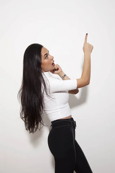 Stylish Surprised Beautiful Brunette Woman Pointing Studio — Stock Photo, Image