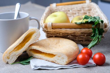 Çörek, çay, tatlı, tatlı, kahvaltı.