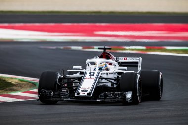 Barcelona, İspanya 26 Şubat 2018: Marcus Ericsson devre Catalunya Barcelona kutluyor formül bir Test gün boyunca.