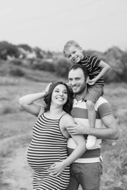 Mutlu aile portresi