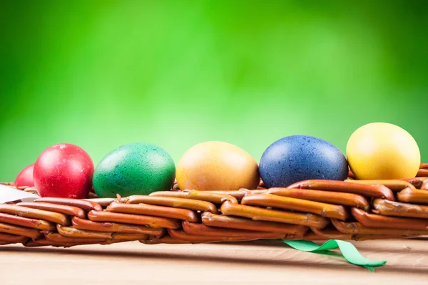 Easter colored eggs and Easter Caroling — Stock Photo, Image