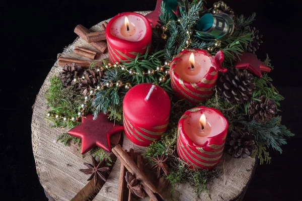 Velas Adviento Sobre Fondo Negro — Foto de Stock