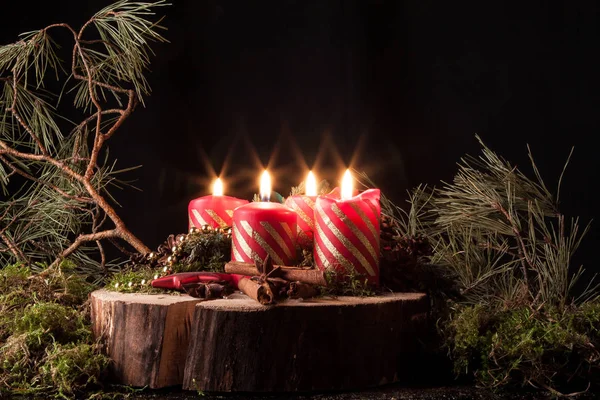 Velas Adviento Sobre Fondo Negro —  Fotos de Stock