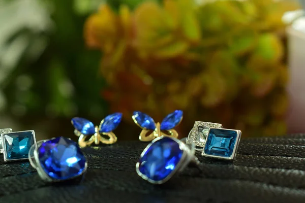 Brincosconjunto Com Bela Pedra Preciosa Azul — Fotografia de Stock