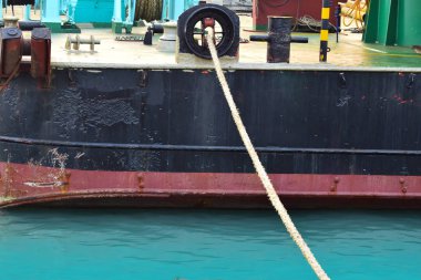 Kumların üzerinde bir mektup var..