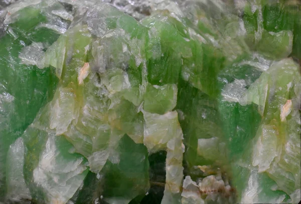Gem and JewelryIs an emerald green gemstone Rare, expensive, expensive for jewelry making