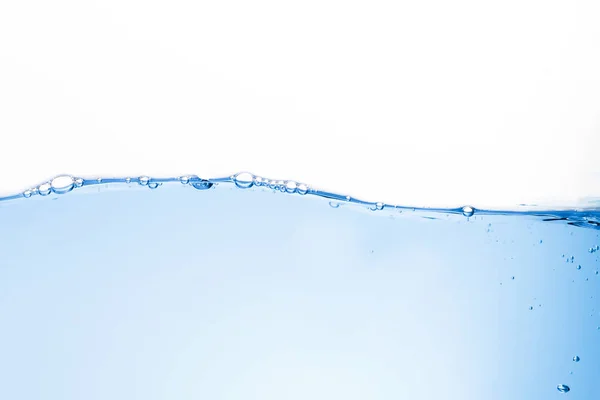 Ondas de água e bolhas em um fundo branco. Backgrou isolado — Fotografia de Stock