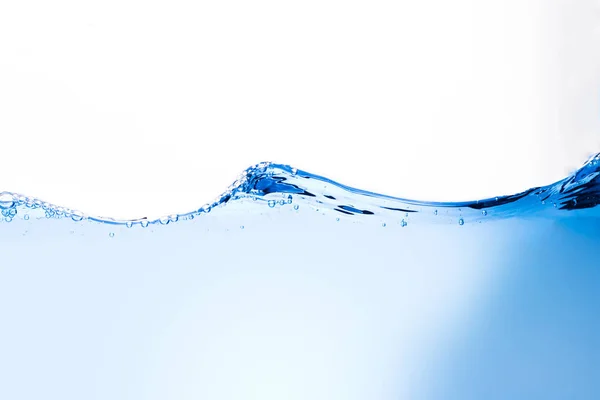 Blå vatten vågor och bubblor isolerade på en vit bakgrund. — Stockfoto