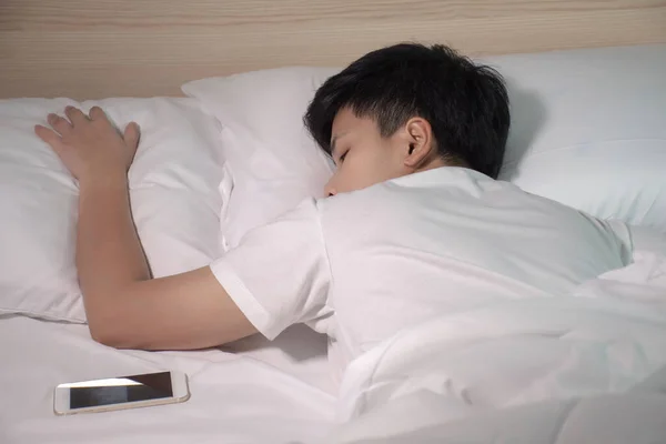 Asian People Wear White Shirts Sleep Smartphone Bed — Stock Photo, Image