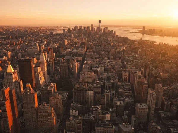 Nova Iorque de helicóptero ao pôr-do-sol — Fotografia de Stock