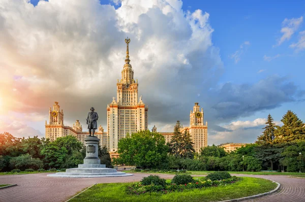 Främsta universitet i Moskva — Stockfoto