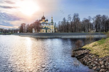 Volga üzerinde şafak