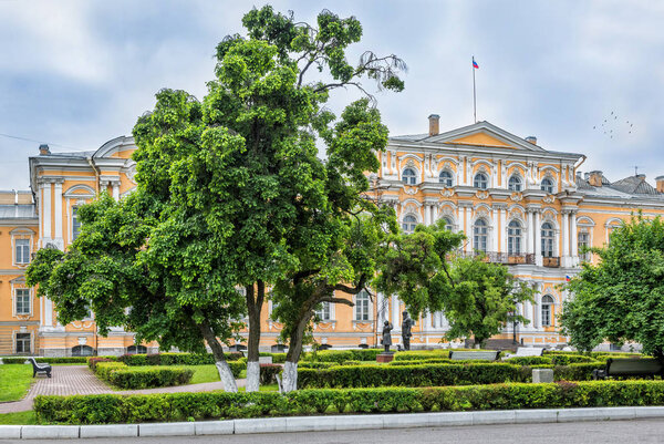 Суворовская школа в Санкт-Петербурге
