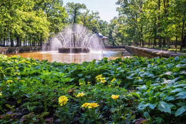 Çeşme güneş şeklinde