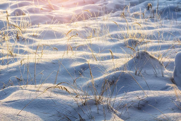 Malé závěje, jako hills — Stock fotografie