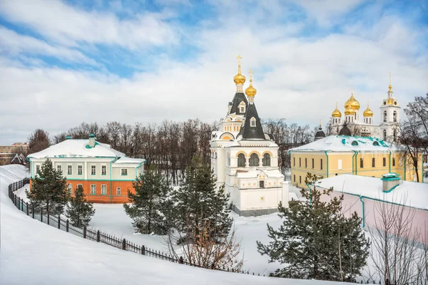 Вид на Кремль в Дмитрове — стоковое фото