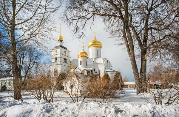 Cattedrale e cappella nel monastero Borisoglebsky — Foto Stock