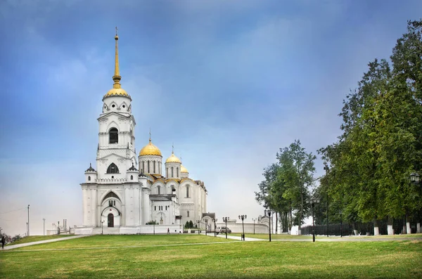 Catedral de la Santa Asunción en Vladimir — Foto de Stock