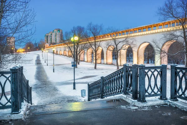 Los Arcos Del Acueducto Rostokinsky Moscú Luz Tarde Tarde Invernal — Foto de Stock