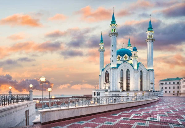 Mezquita Kul Sharif Kremlin Kazán Bajo Hermoso Cielo Atardecer Leyenda — Foto de Stock