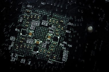 Bilgisayar anakart arka plan yeşil renk ve ışık efekti