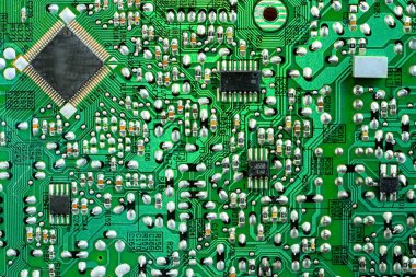Elektronik devre kartı kapanıyor.