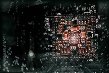 Yaşlı eski baskılı devre kartı.