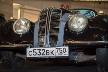 Moskova, Rusya - 02 Nisan 2017: Bmw-327/28 Coupe, Almanya 1939.