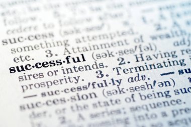 Kelimenin sözlükte başarılı