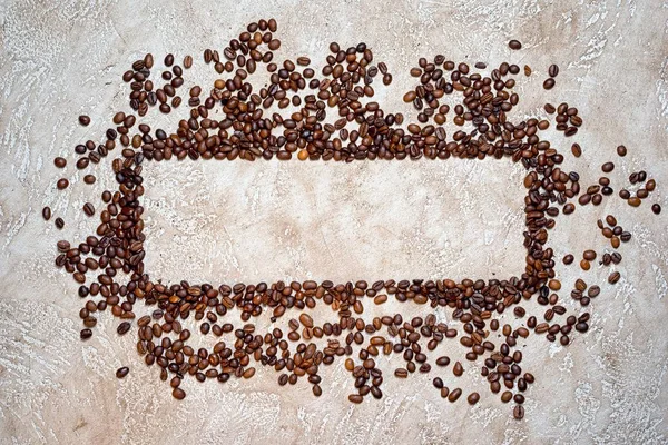 Quadro retangular de grãos de café com espaço de cópia para o seu texto dentro da placa de identificação — Fotografia de Stock