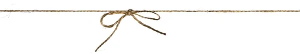 在白色背景下被隔离的弓上的特写串或编织的缠绕 — 图库照片