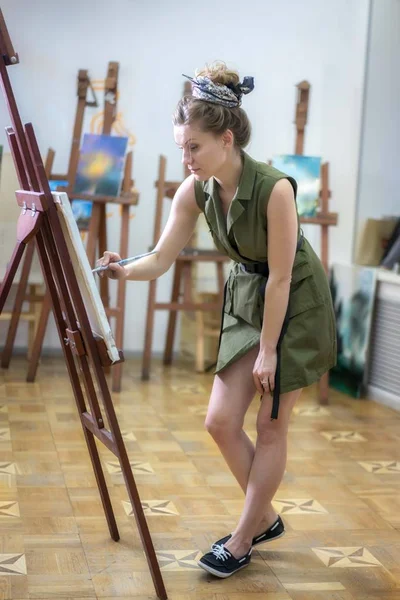 Full Length Portrait Artist Painting Art Studio — 스톡 사진