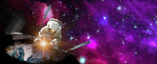 地球上の宇宙飛行士は 光を修理します Nasaによって提供されたこの画像の要素 — ストック写真