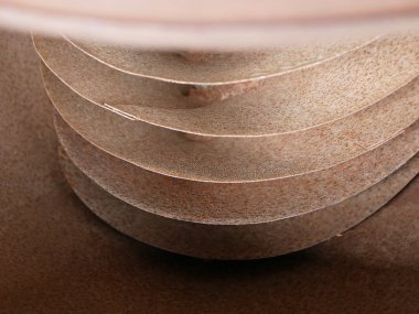 Eski taşıma burgular tahıl üzerinde. Eski makine ayrıntıları portre.