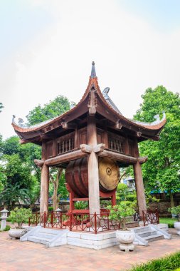  hanoi, vietnam literatürde Tapınağı