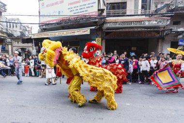 Her yıl, 1 ay ay 4 gün Dong Ky Köyü fişek Festivali 30 Ocak 2017 üzerinde tutar