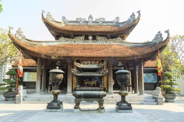 Vietnam Bac Ninh il tapınakta