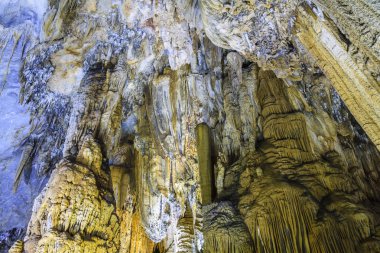 Phong Nha Ke Bang cennet mağarada