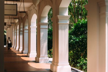 Singapur-09 Kasım 2019: Singapur piyangoları otel alışveriş merkezi atari salonu görüntüsü