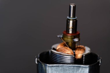 Oyuncak makro görünümünden sökülmüş Motor Rotor