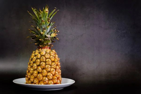 Pineapple Black Background Copy Space — Stock Photo, Image
